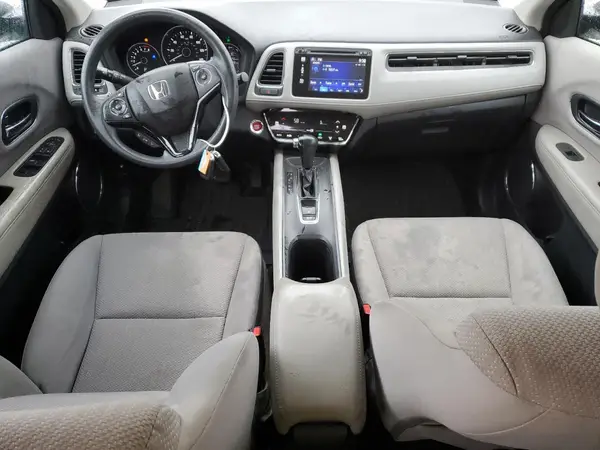 3CZRU6H59HM732192 2017 HONDA HR-V - Image 8