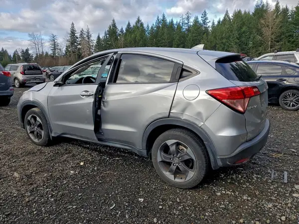 3CZRU6H59JG701304 2018 HONDA HR-V - Image 2
