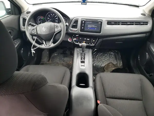 3CZRU6H59JG702310 2018 HONDA HR-V - Image 8