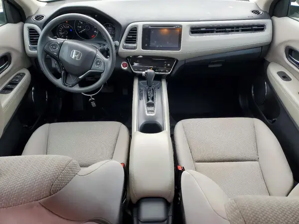 3CZRU6H59JG705191 2018 HONDA HR-V - Image 8
