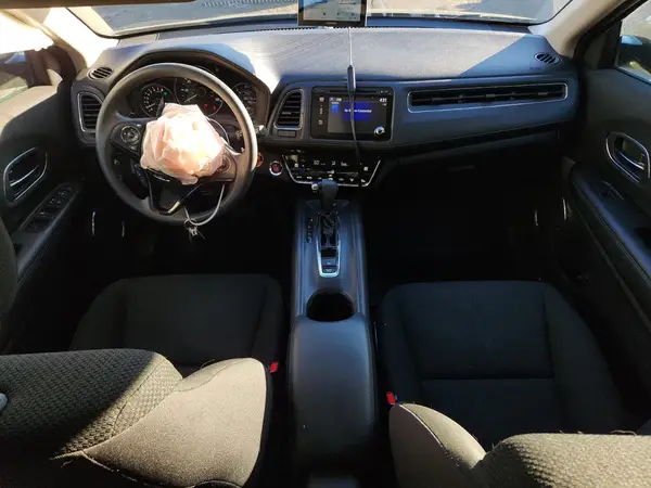 3CZRU6H59JG706048 2018 HONDA HR-V - Image 8