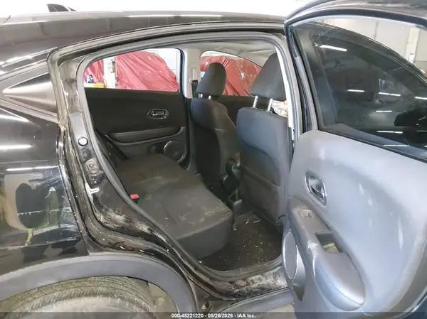 3CZRU6H59JG708771 2018 HONDA HR-V - Image 8