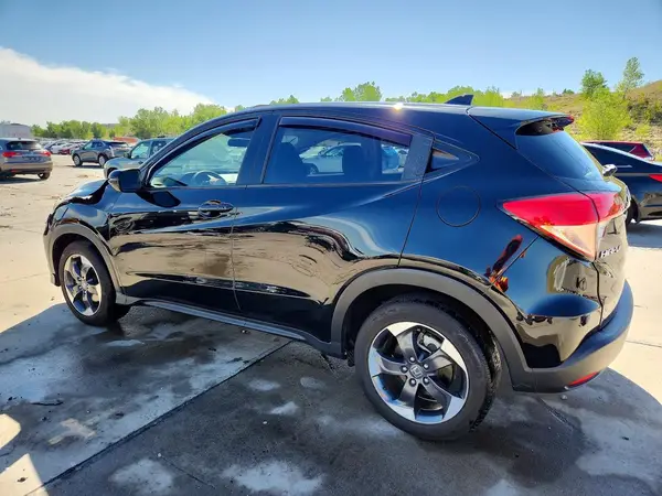 3CZRU6H59JG711007 2018 HONDA HR-V - Image 2
