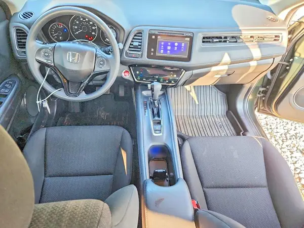3CZRU6H59JG712738 2018 HONDA HR-V - Image 8