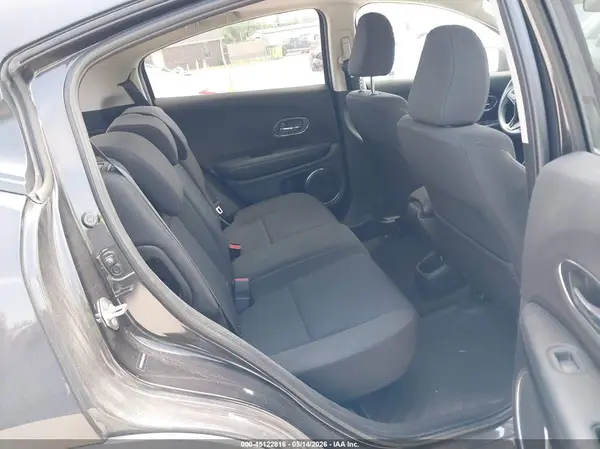 3CZRU6H59JG719432 2018 HONDA HR-V - Image 8