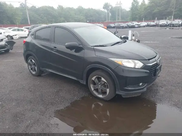 3CZRU6H59JG720886 2018 HONDA HR-V - Image 1