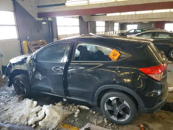 3CZRU6H59JG723142 2018 HONDA HR-V - Image 2