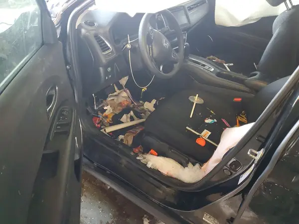 3CZRU6H59JG723142 2018 HONDA HR-V - Image 8