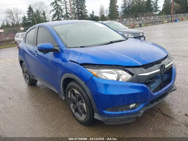3CZRU6H59JG724453 2018 HONDA HR-V - Image 1