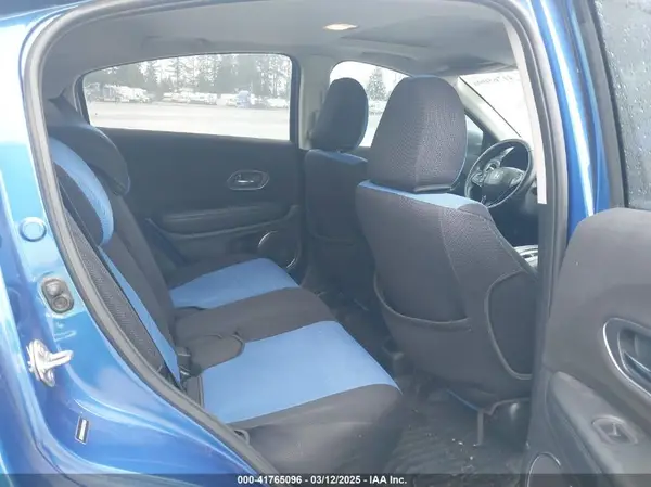 3CZRU6H59JG724453 2018 HONDA HR-V - Image 8