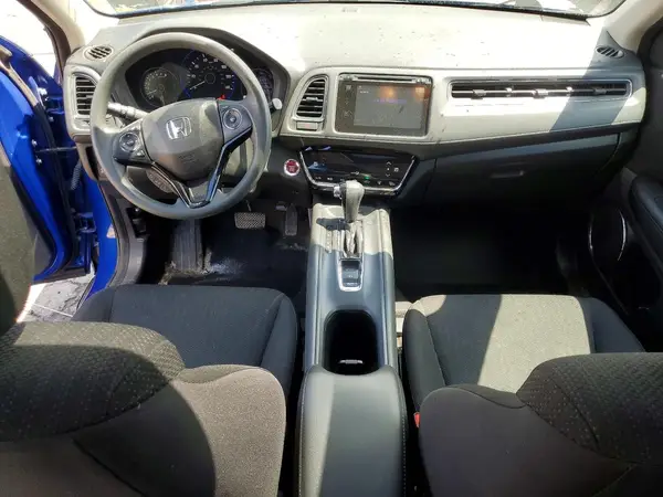 3CZRU6H59JG725733 2018 HONDA HR-V - Image 8