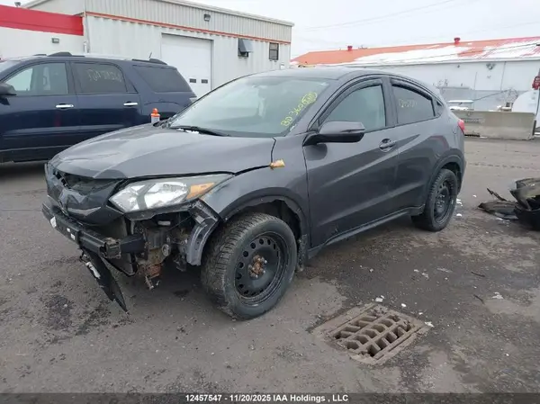 3CZRU6H59JM103859 2018 HONDA HR-V - Image 2