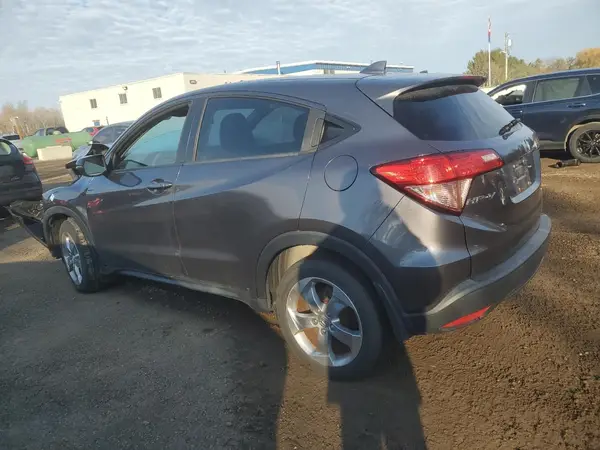 3CZRU6H59JM108009 2018 HONDA HR-V - Image 2