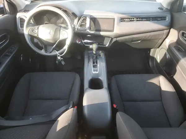 3CZRU6H59JM108009 2018 HONDA HR-V - Image 8