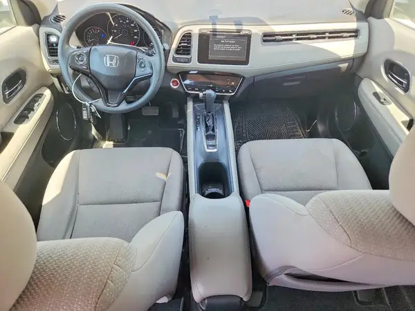 3CZRU6H59JM703684 2018 HONDA HR-V - Image 8