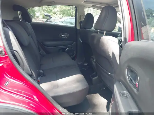 3CZRU6H59JM705077 2018 HONDA HR-V - Image 8