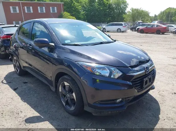 3CZRU6H59JM705256 2018 HONDA HR-V - Image 1