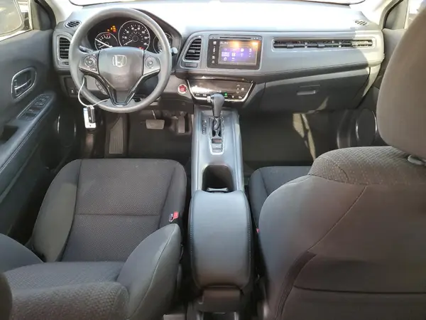 3CZRU6H59JM712563 2018 HONDA HR-V - Image 8