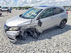 3CZRU6H59JM721103 2018 HONDA HR-V