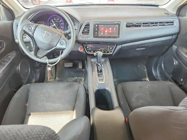 3CZRU6H59JM728018 2018 HONDA HR-V - Image 8