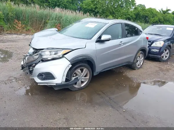 3CZRU6H59KM703671 2019 HONDA HR-V - Image 2