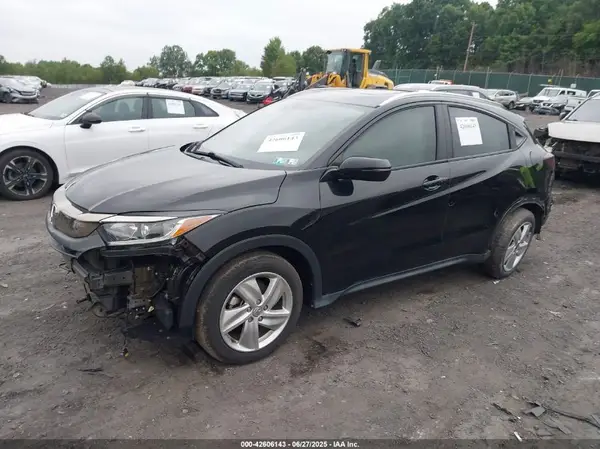 3CZRU6H59KM706523 2019 HONDA HR-V - Image 2