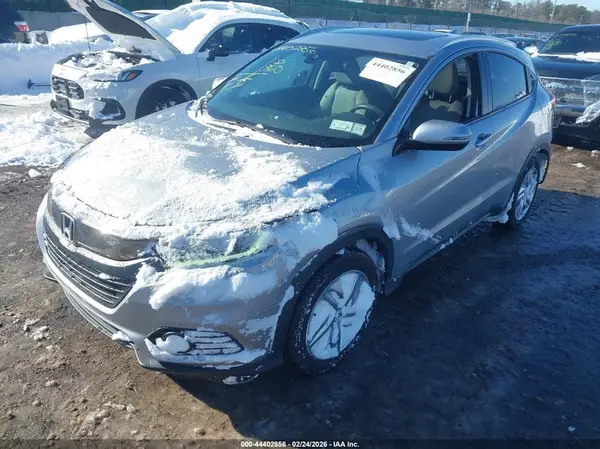 3CZRU6H59KM734497 2019 HONDA HR-V - Image 2
