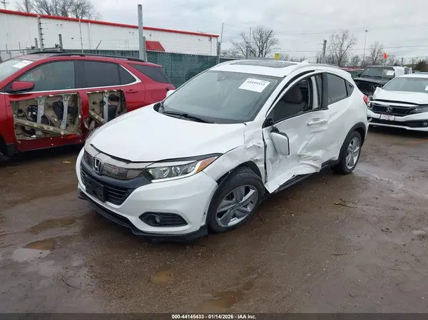 3CZRU6H59KM737092 2019 HONDA HR-V - Image 2