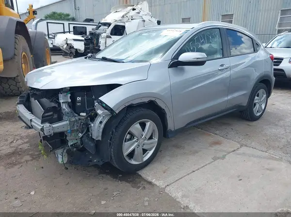 3CZRU6H59KM738145 2019 HONDA HR-V - Image 2