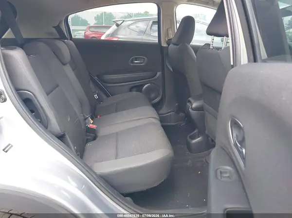 3CZRU6H59KM738145 2019 HONDA HR-V - Image 8