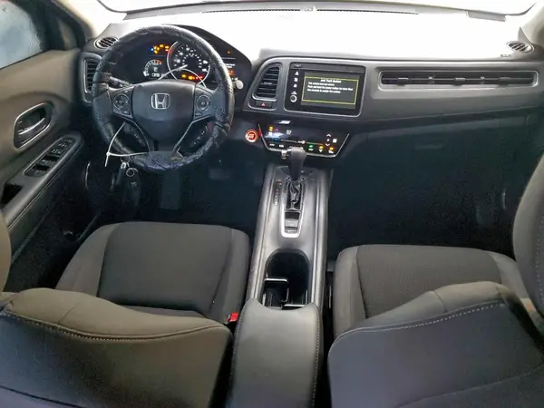 3CZRU6H59LM714946 2020 HONDA HR-V - Image 8