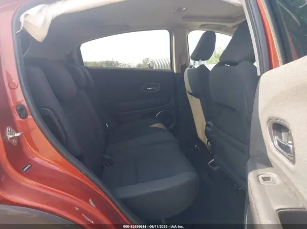3CZRU6H59LM732542 2020 HONDA HR-V - Image 8