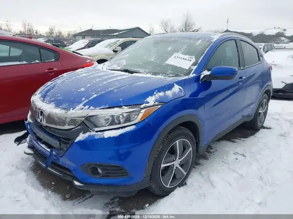3CZRU6H59MM700028 2021 HONDA HR-V - Image 2