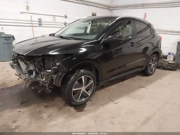 3CZRU6H59MM718142 2021 HONDA HR-V - Image 2