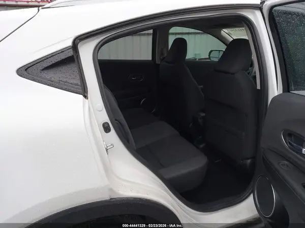 3CZRU6H59MM720554 2021 HONDA HR-V - Image 8