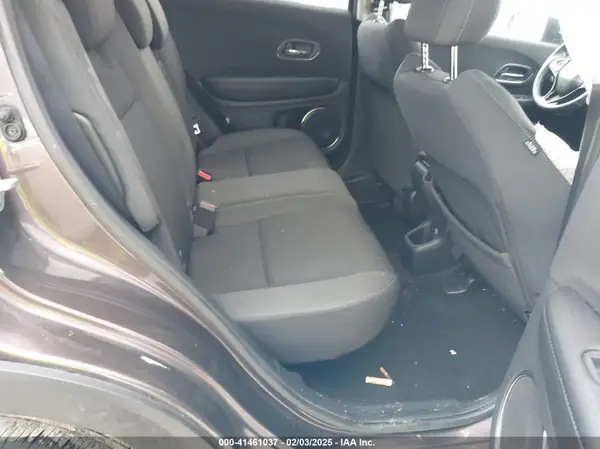 3CZRU6H59MM720845 2021 HONDA HR-V - Image 8