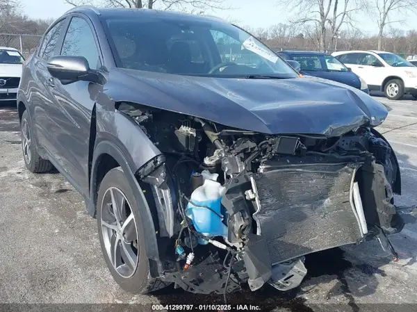 3CZRU6H59MM726063 2021 HONDA HR-V - Image 1
