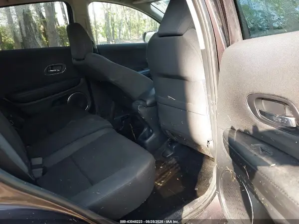 3CZRU6H59MM729920 2021 HONDA HR-V - Image 8