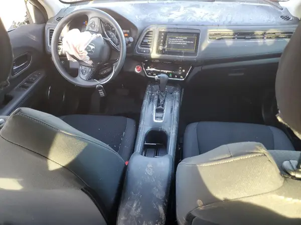 3CZRU6H59MM745499 2021 HONDA HR-V - Image 8
