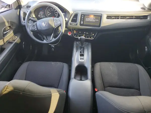 3CZRU6H59MM749133 2021 HONDA HR-V - Image 8