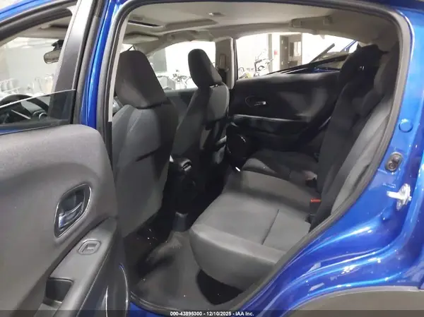 3CZRU6H59NM757539 2022 HONDA HR-V - Image 8