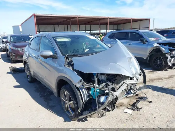 3CZRU6H59NM760358 2022 HONDA HR-V - Image 1