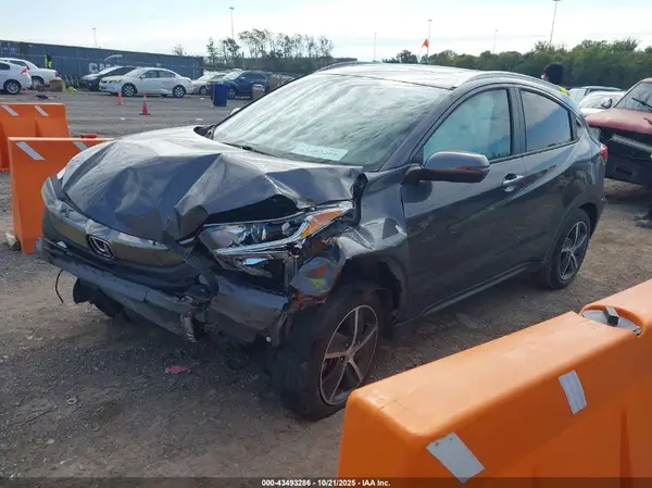 3CZRU6H59NM767598 2022 HONDA HR-V - Image 2