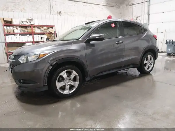 3CZRU6H5XGM709339 2016 HONDA HR-V - Image 2