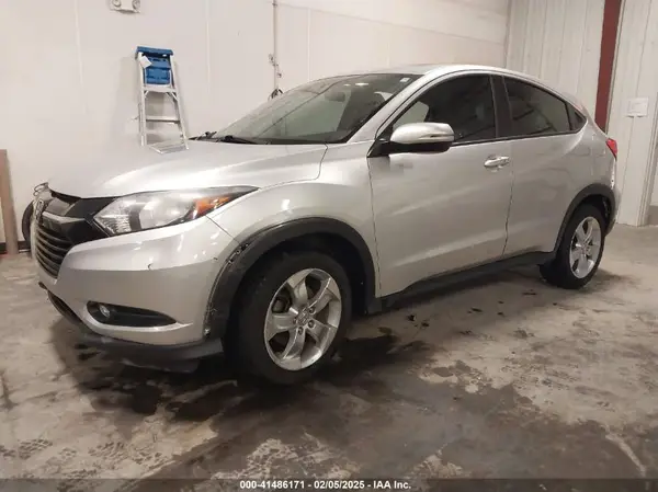 3CZRU6H5XGM710023 2016 HONDA HR-V - Image 2