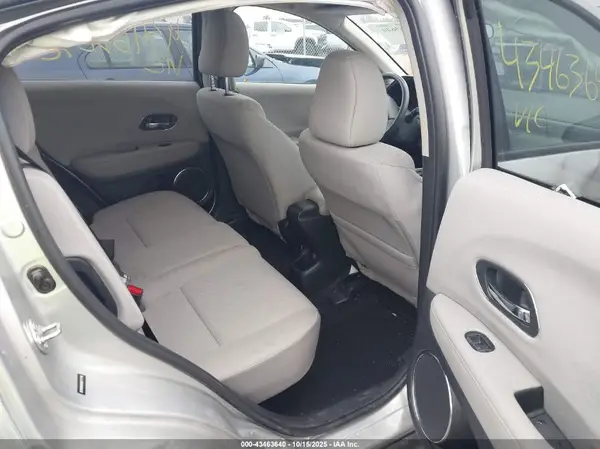 3CZRU6H5XGM717716 2016 HONDA HR-V - Image 8