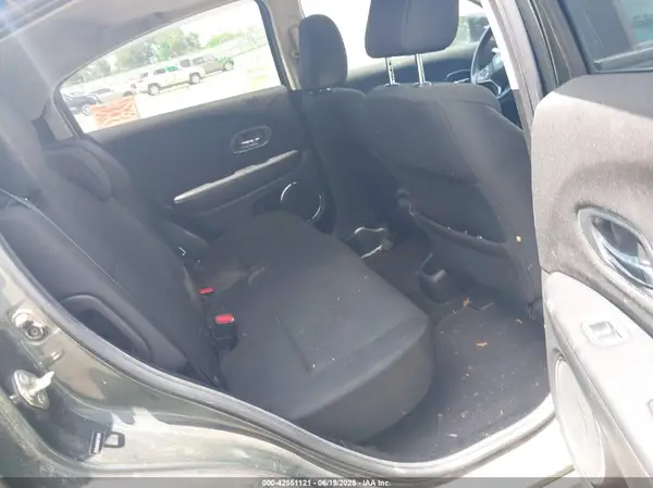 3CZRU6H5XGM719045 2016 HONDA HR-V - Image 8