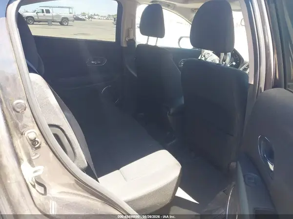 3CZRU6H5XGM721670 2016 HONDA HR-V - Image 8