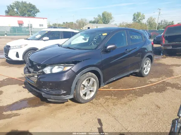 3CZRU6H5XGM739246 2016 HONDA HR-V - Image 2