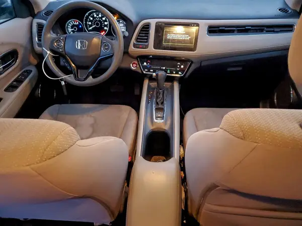 3CZRU6H5XGM746679 2016 HONDA HR-V - Image 8